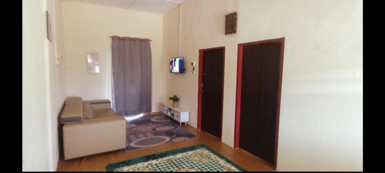 Rayyan Homestay Cherang Ruku Luaran gambar
